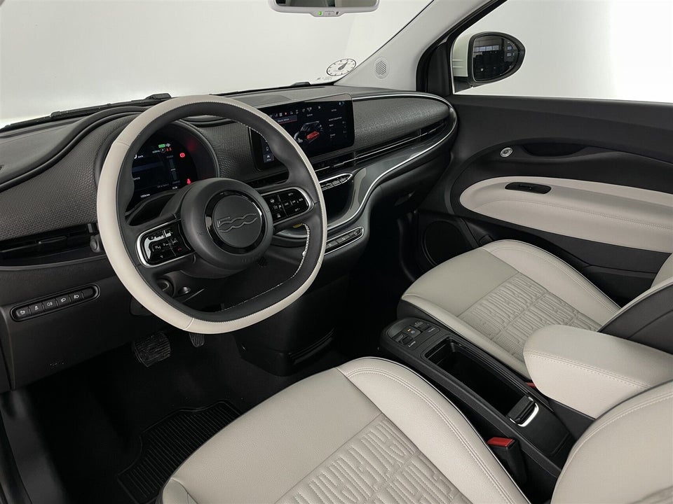 Fiat 500e 42 la Prima by Bocelli Cabrio 2d