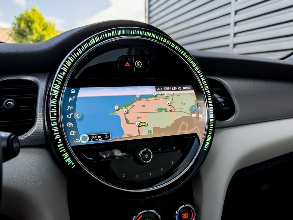 MINI Cooper SE Maximise 3d