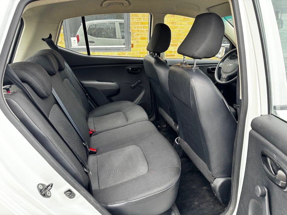 Hyundai i10 1,1 Classic 5d