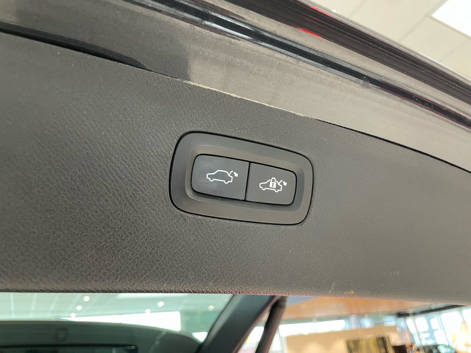 Volvo XC90 2,0 D5 235 Inscription aut. AWD 7prs 5d