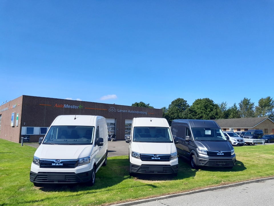 MAN TGE 2,0 3.180 Kassevogn L3H3 aut. FWD