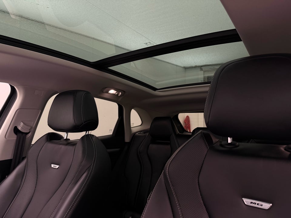 MG Marvel R Performance 5d