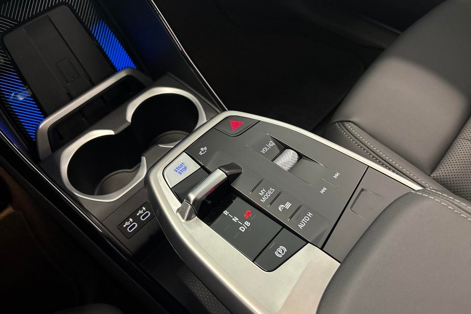 BMW iX1 xDrive30 X-Line 5d