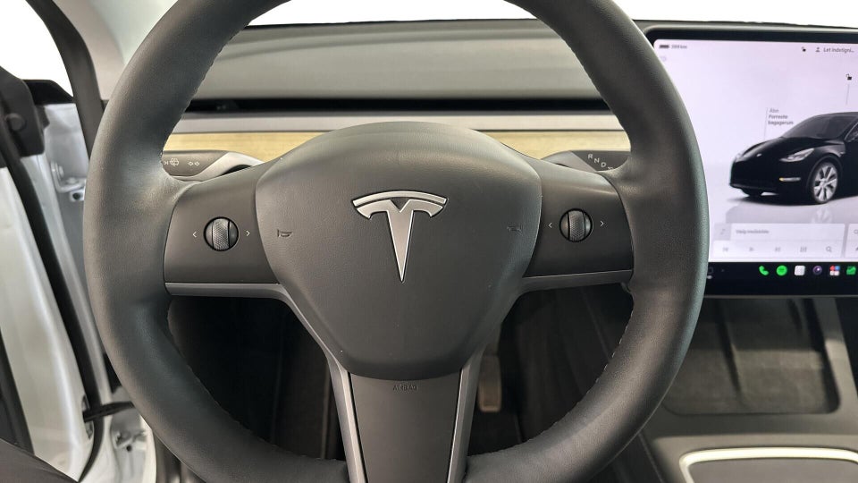 Tesla Model Y RWD 5d