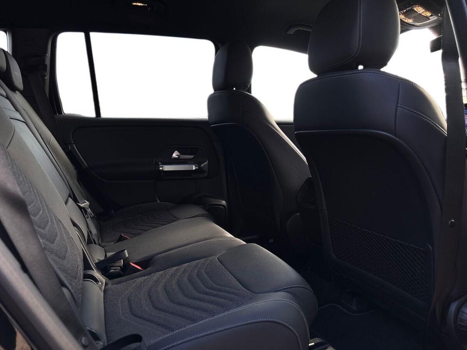 Mercedes EQB300 Progressive 4Matic 7prs 5d