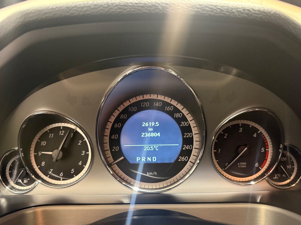 Mercedes E220 2,2 CDi Avantgarde aut. BE 4d