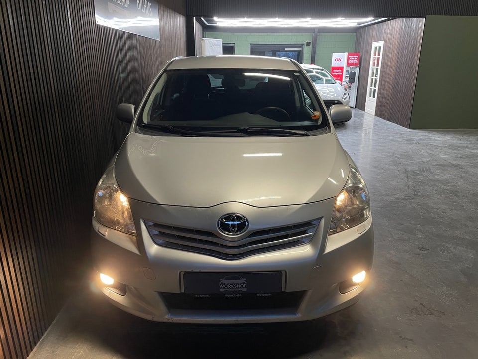 Toyota Verso 1,8 TX 7prs 5d