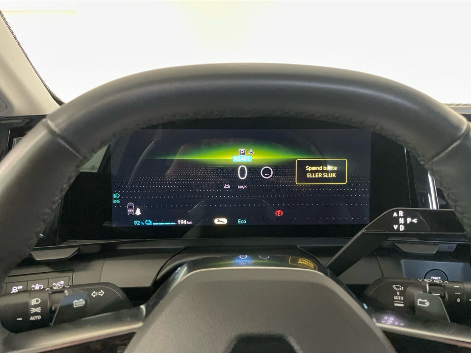 Renault Megane E-Tech 40 Equilibre 5d