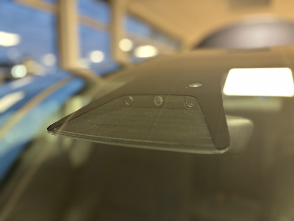 Tesla Model 3 Long Range AWD 4d