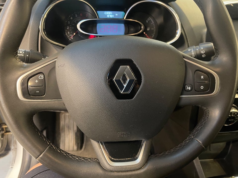 Renault Clio IV 0,9 TCe 90 Zen Sport Tourer 5d