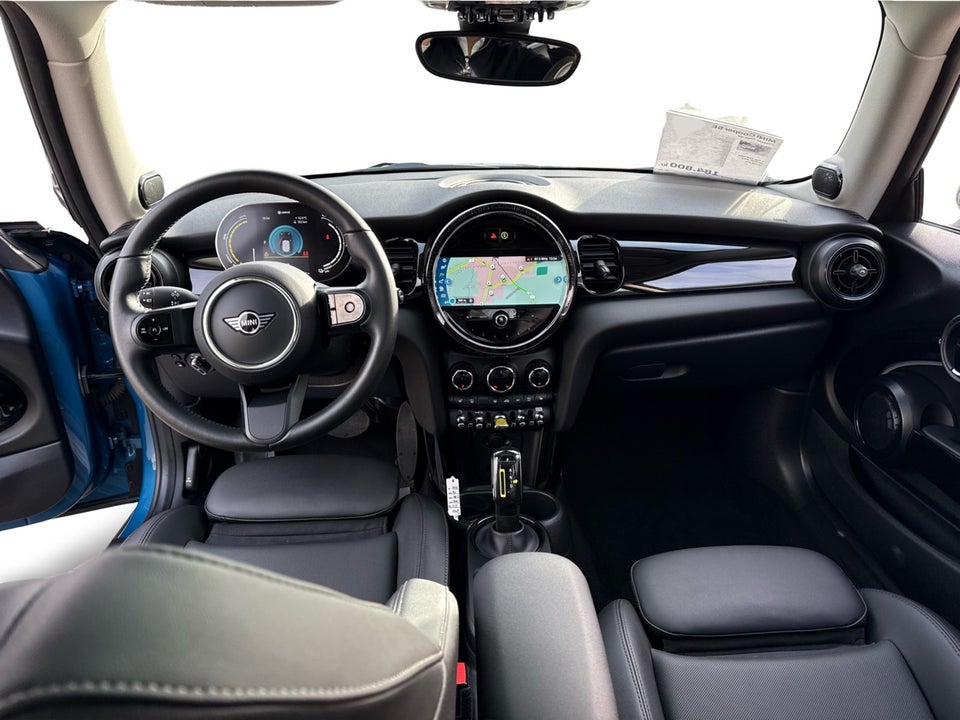 MINI Cooper SE Classic Trim 3d