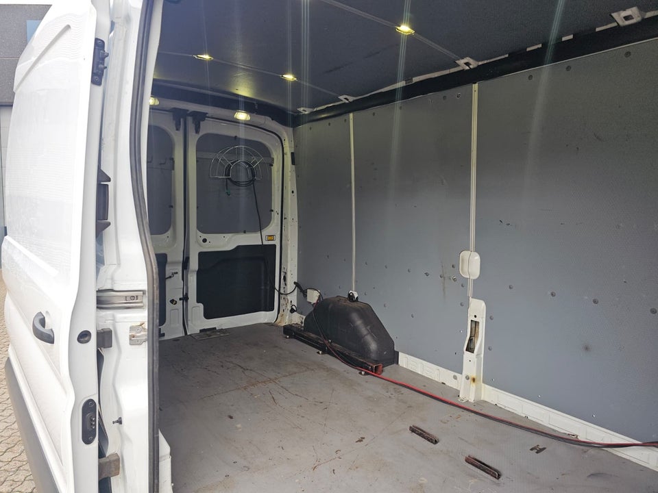 Ford Transit 350 L2 Van 2,0 TDCi 170 Trend aut. H2 FWD