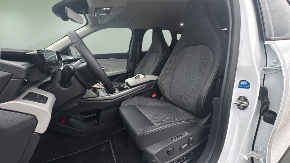 Ford Explorer 79 Select Extended Range 5d