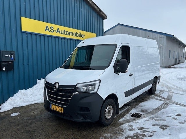 Renault Master IV T33 2,3 dCi 135 L2H2 Kassevogn