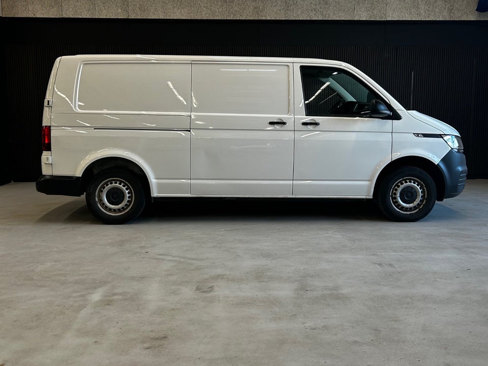VW Transporter 2,0 TDi 150 Kassevogn DSG lang