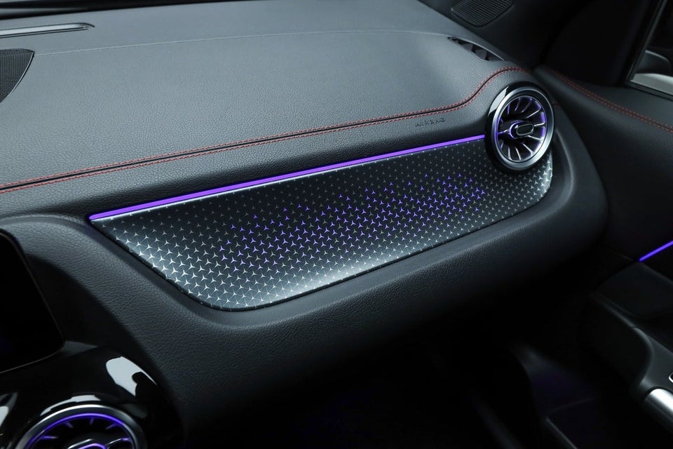 Mercedes EQA350 AMG Advance Plus 4Matic 5d