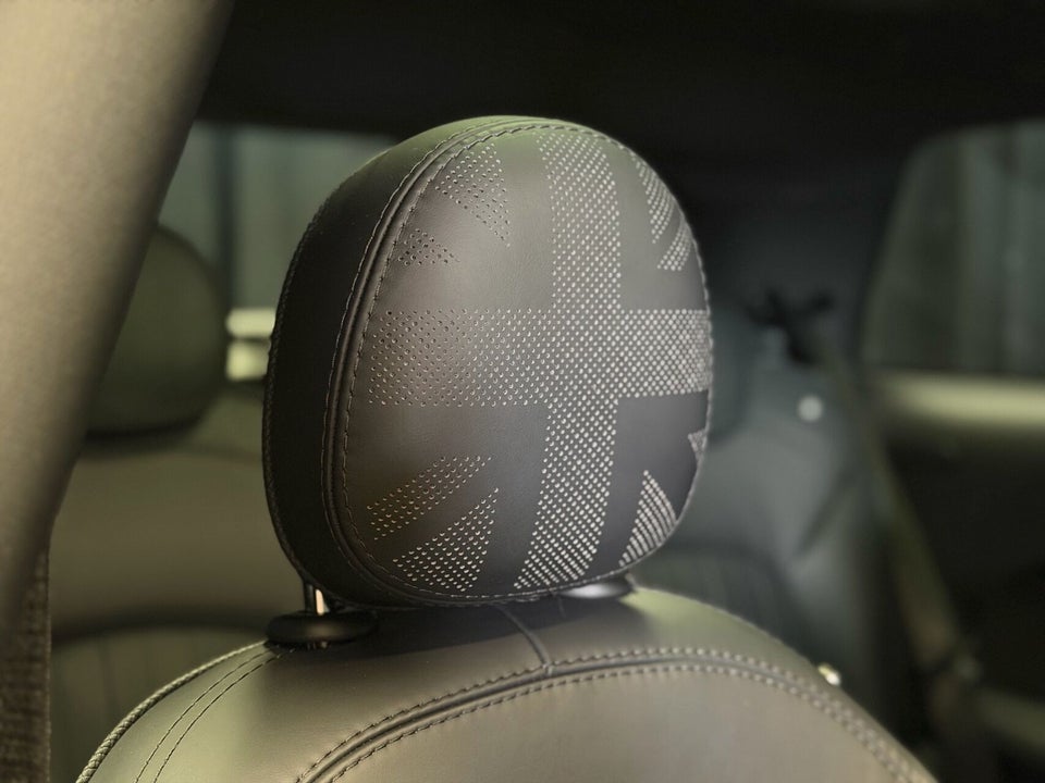 MINI Cooper SE Yours Trim 3d
