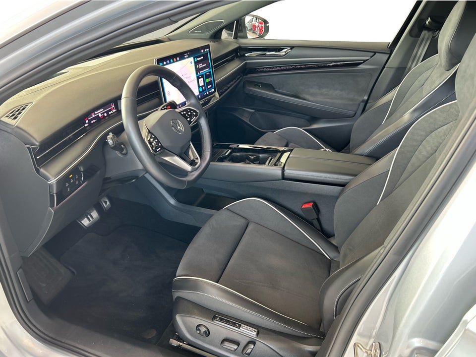 VW ID.7 77 Style+ Tourer 5d