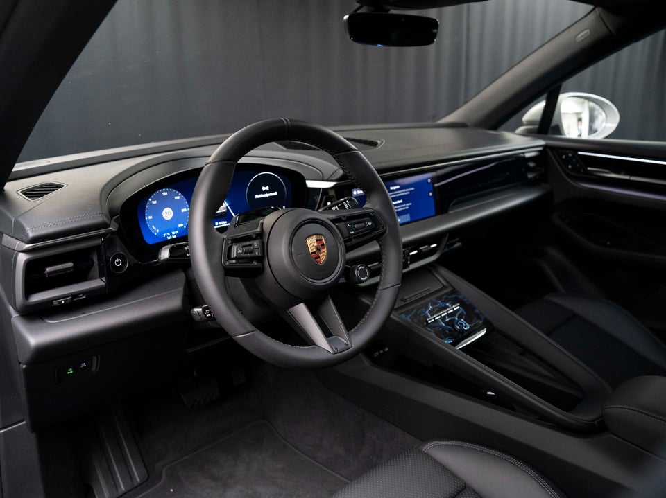 Porsche Macan 5d