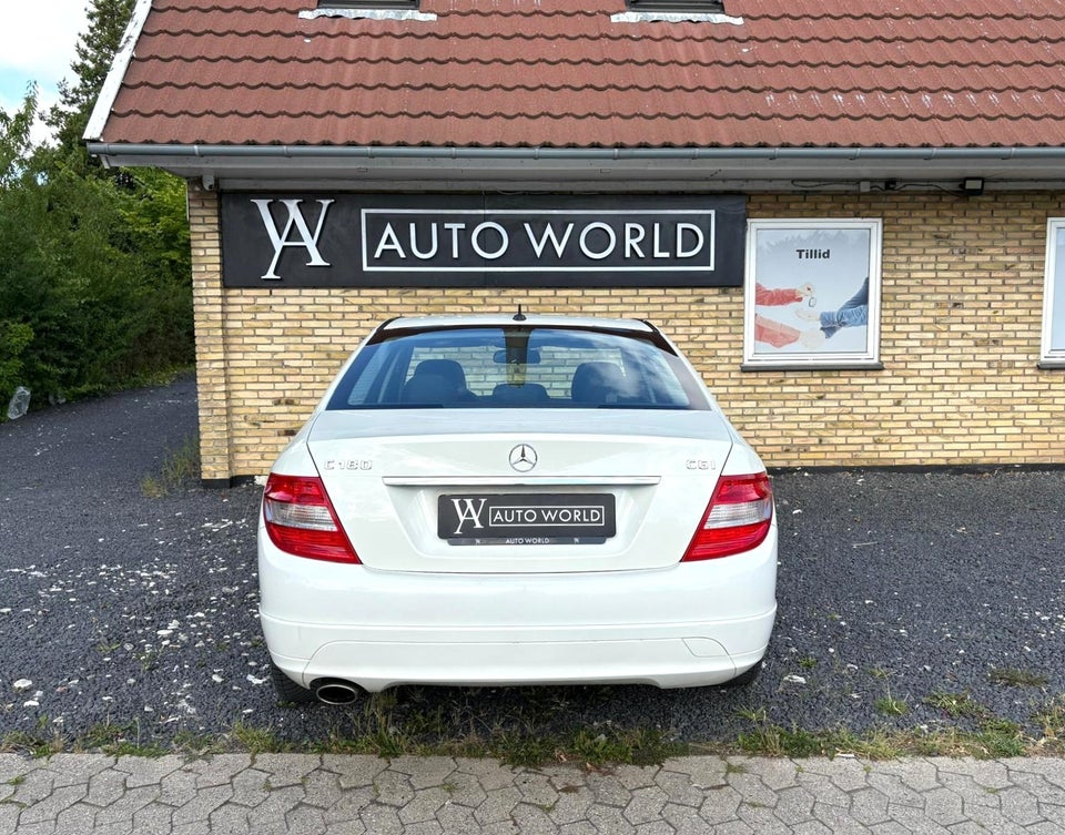 Mercedes C180 1,8 CGi aut. BE 4d