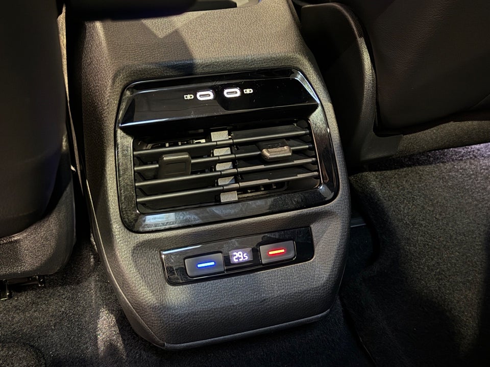 VW ID.4 77 Pro Performance Tech 5d