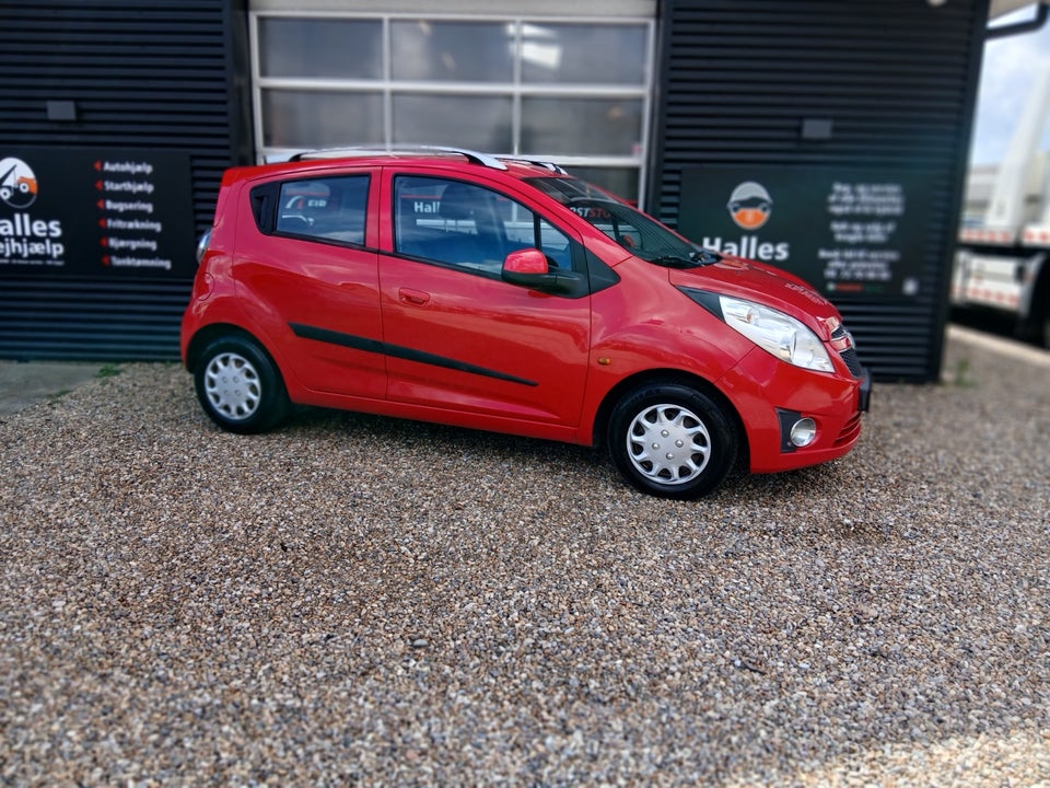 Chevrolet Spark 1,0 LS 5d