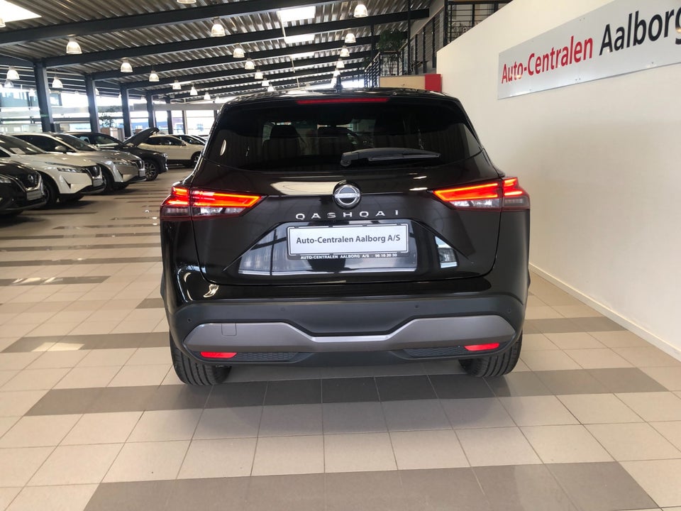 Nissan Qashqai 1,3 mHEV N-Connecta X-tr. 5d