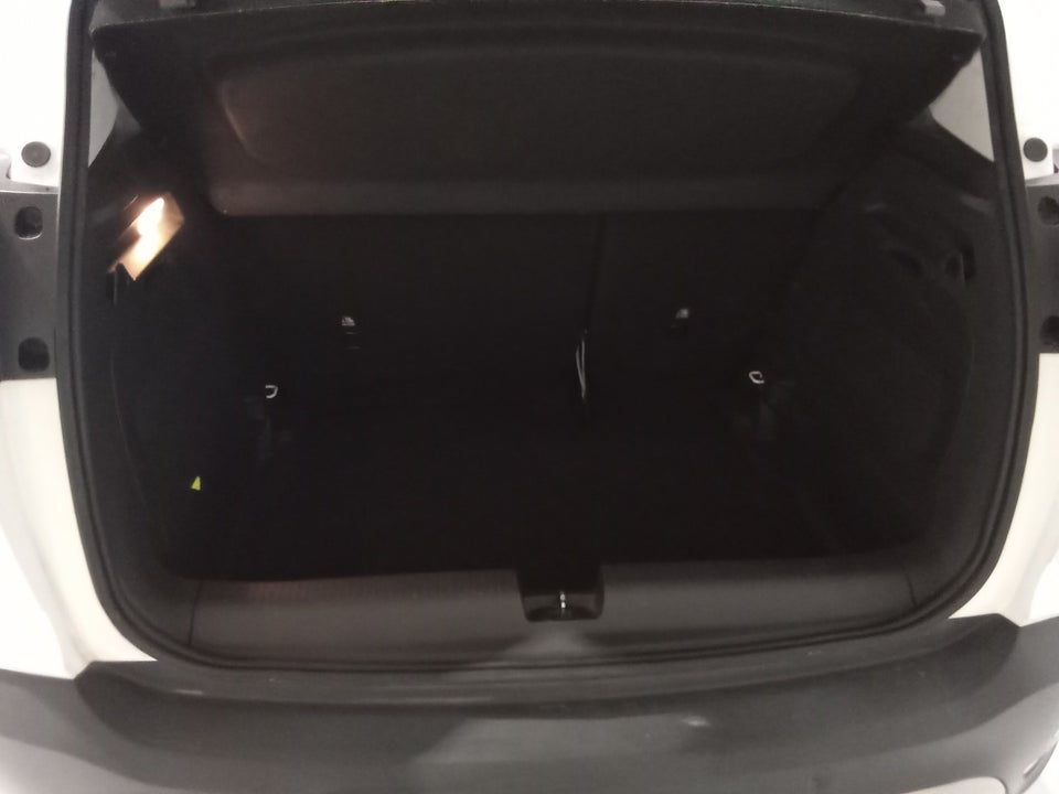 Opel Crossland X 1,2 T 110 Sport 5d