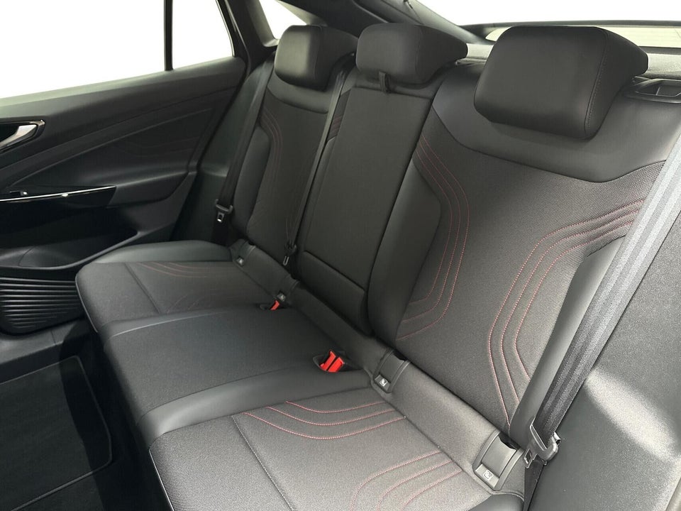 VW ID.5 77 GTX 4Motion 5d