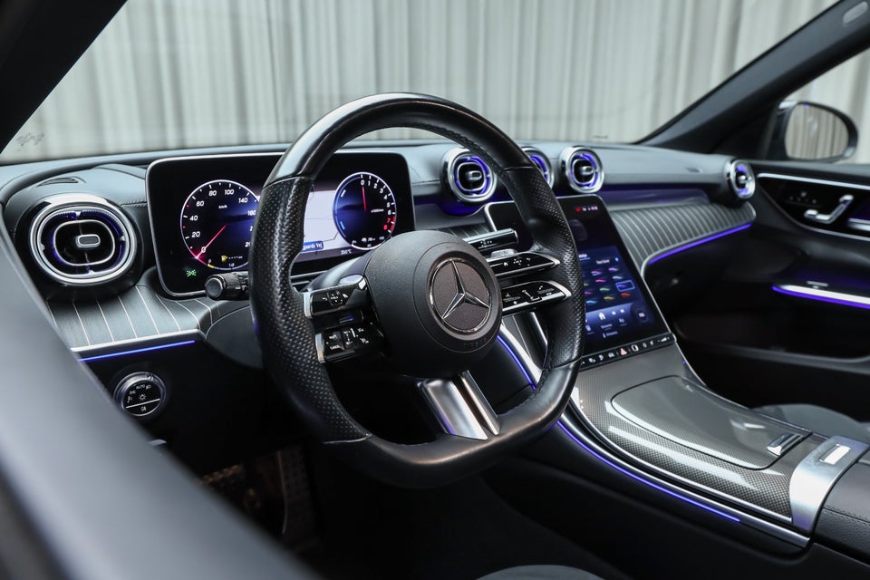Mercedes C300 e 2,0 AMG Line stc. aut. 5d