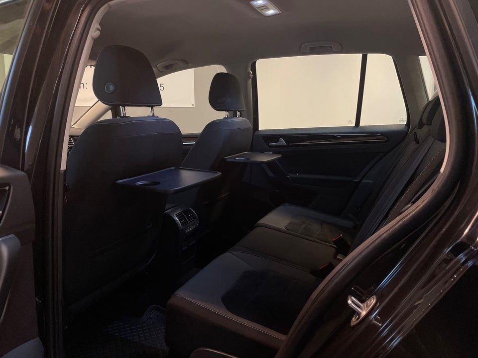 VW Golf Sportsvan 1,6 TDi 110 Highline DSG 5d