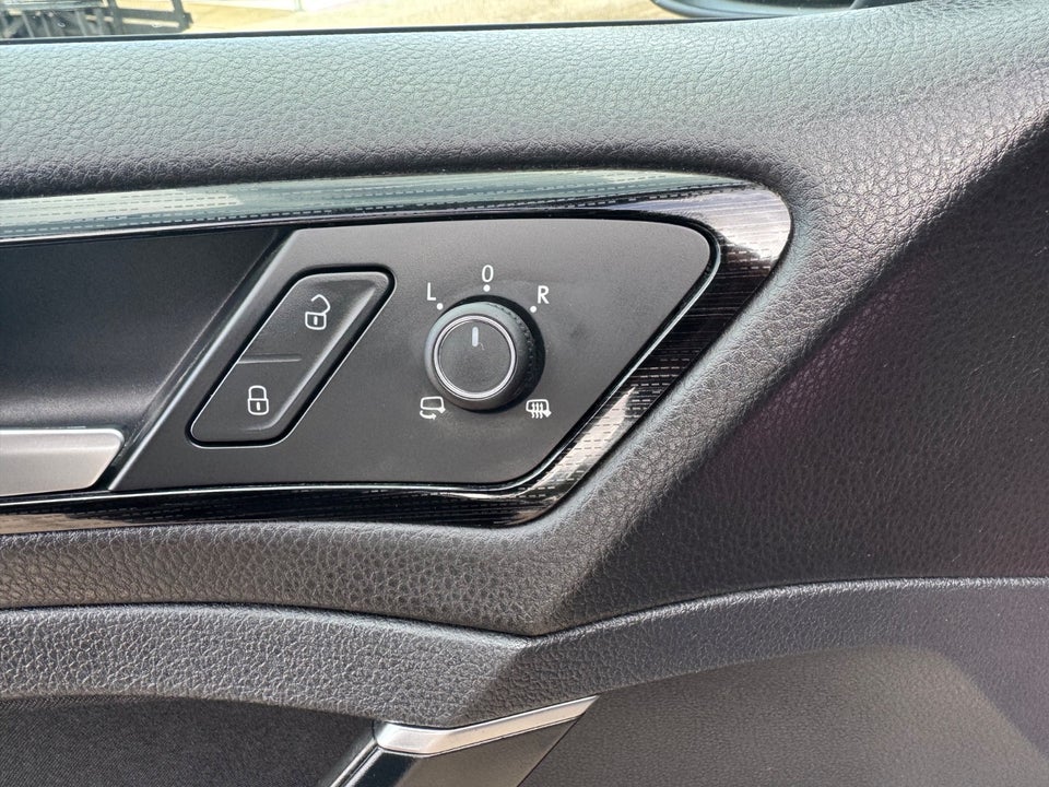 VW Golf VII 1,5 TSi 150 Highline DSG 5d