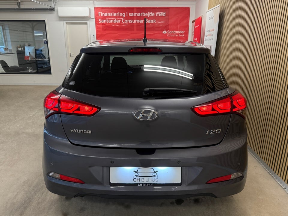 Hyundai i20 1,25 GO EM 5d
