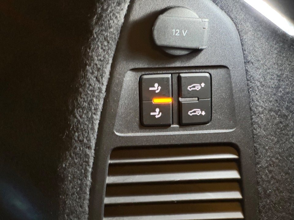 VW Touareg 3,0 TDi 286 R-line aut. 4Motion 5d