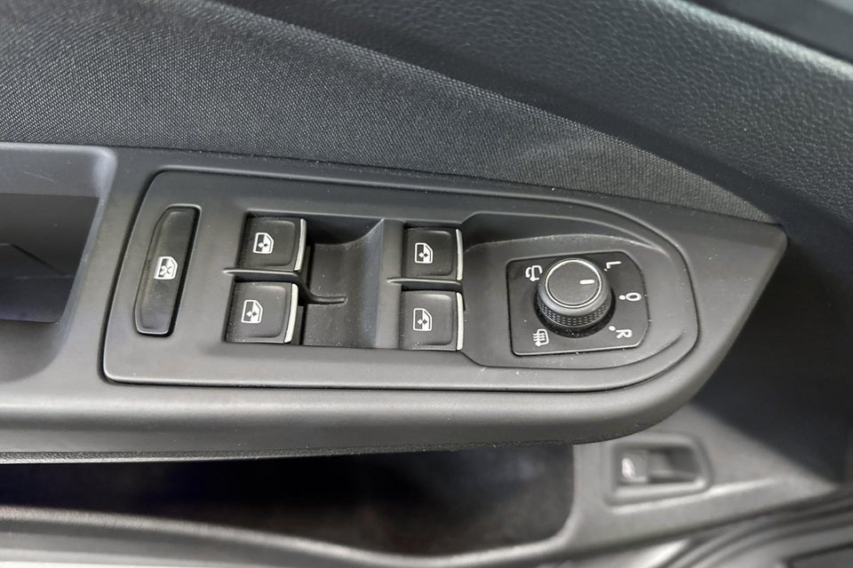 VW Golf VIII 1,5 eTSi 150 Style Variant DSG 5d