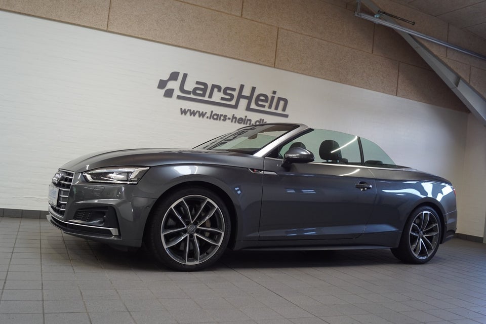 Audi A5 3,0 TDi 286 S-line Cabriolet quattro Tiptr. 2d