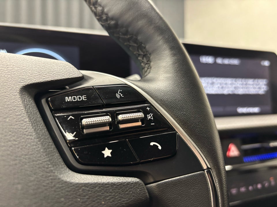 Kia EV6 77 Long Range Upgrade 5d