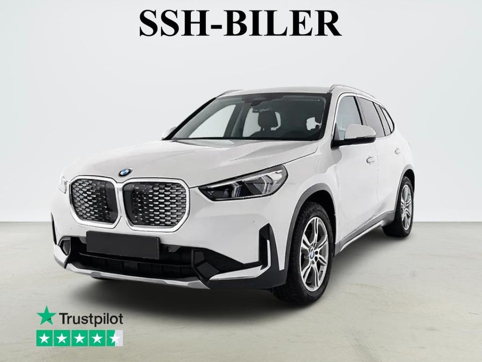 BMW iX1 eDrive20 X-Line 5d