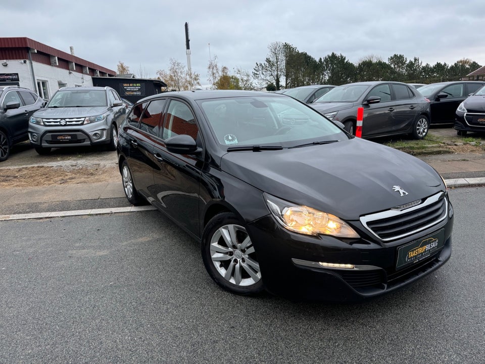 Peugeot 308 1,6 BlueHDi 120 Style Sky SW 5d