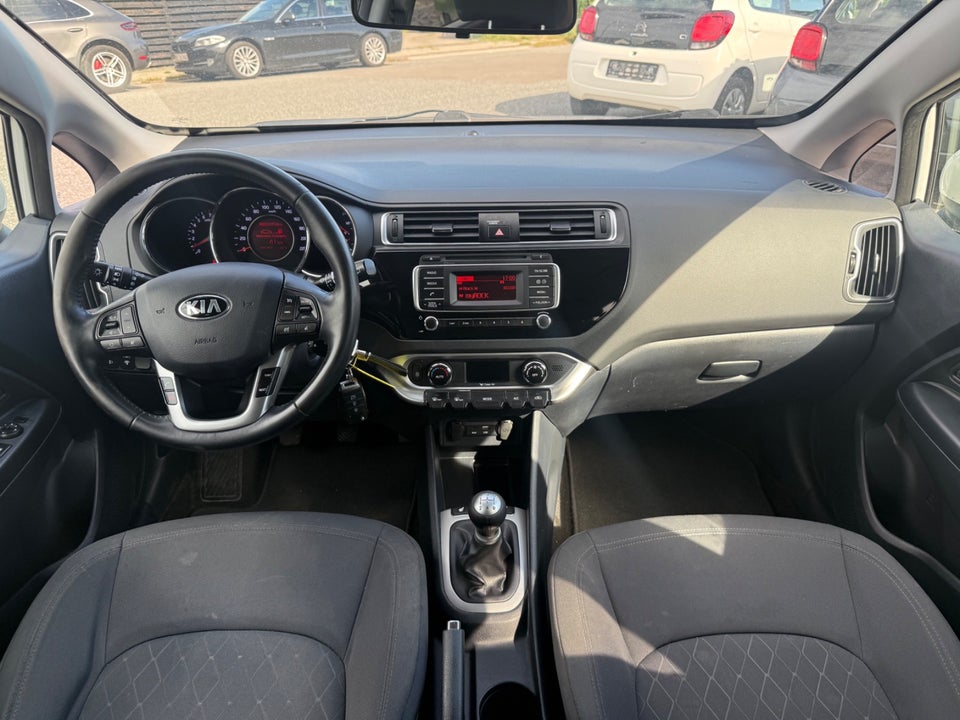 Kia Rio 1,2 CVVT Attraction 5d