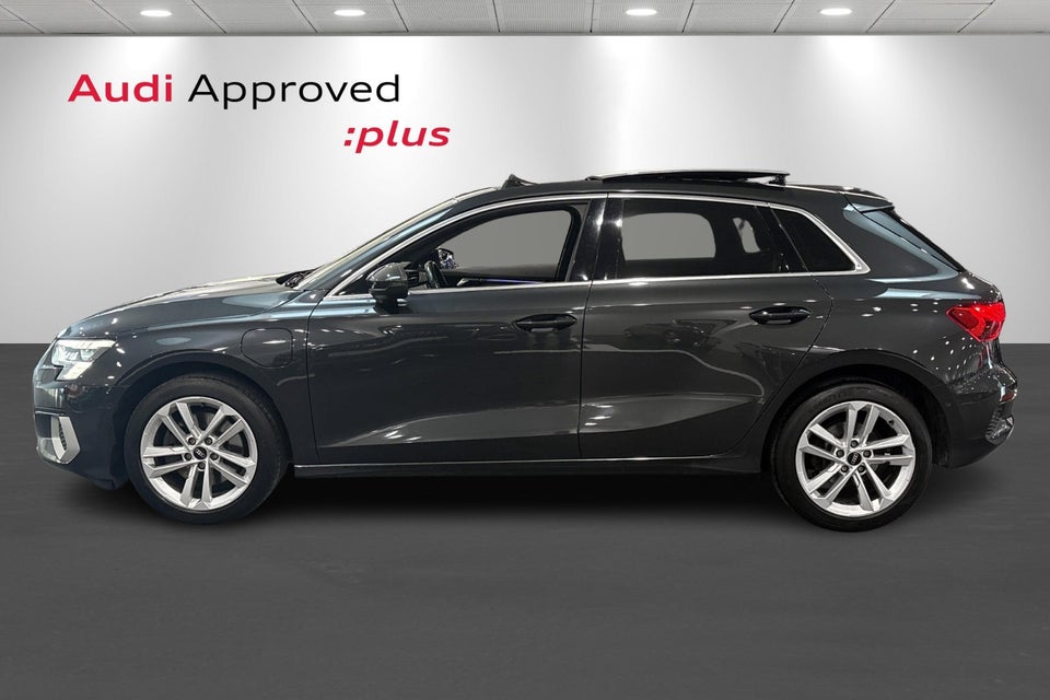 Audi A3 40 TFSi e Prestige Sportback S-tr. 5d