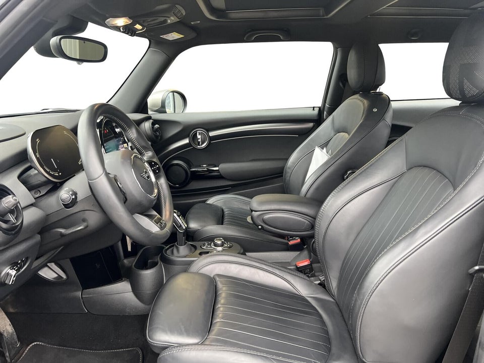 MINI Cooper SE Younique Trim 3d