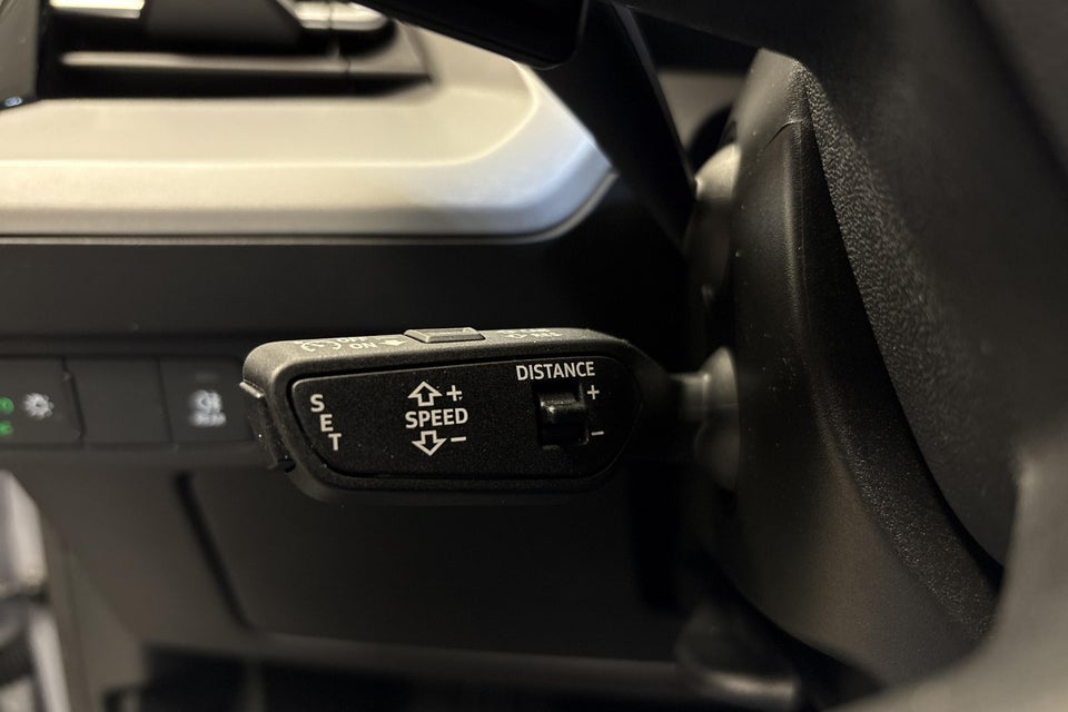 Audi Q4 e-tron 40 Attitude 5d