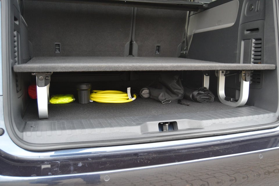 VW ID.Buzz 77 Pro SWB 5d