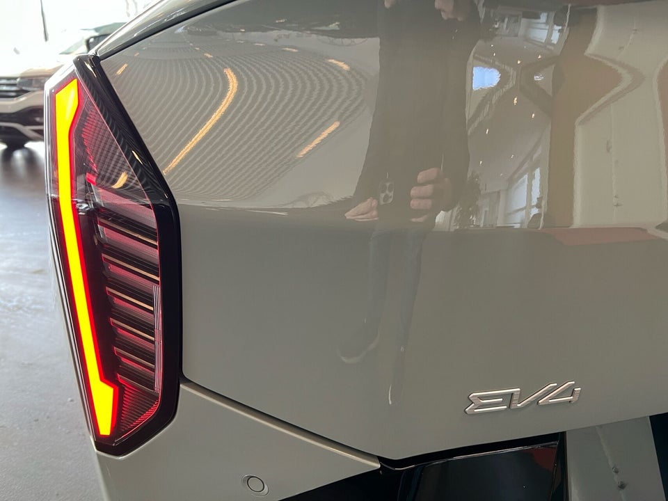 Kia EV4 81 Long Range GT-Line Fastback 4d