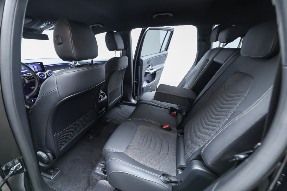 Mercedes EQB350 Progressive Advance Plus 4Matic 5d