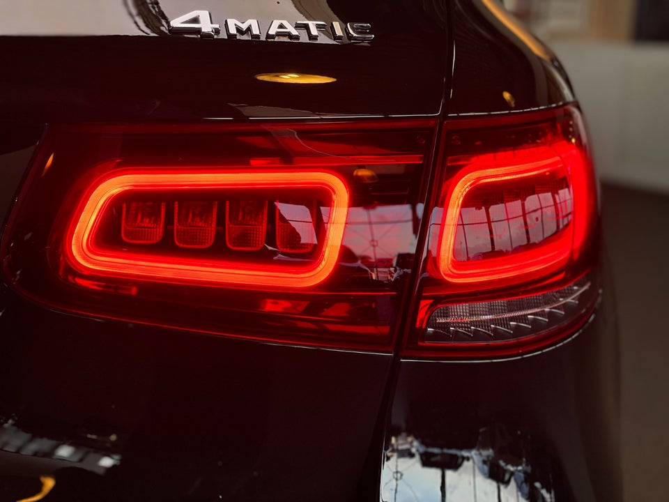 Mercedes GLC300 de 2,0 aut. 4Matic 5d