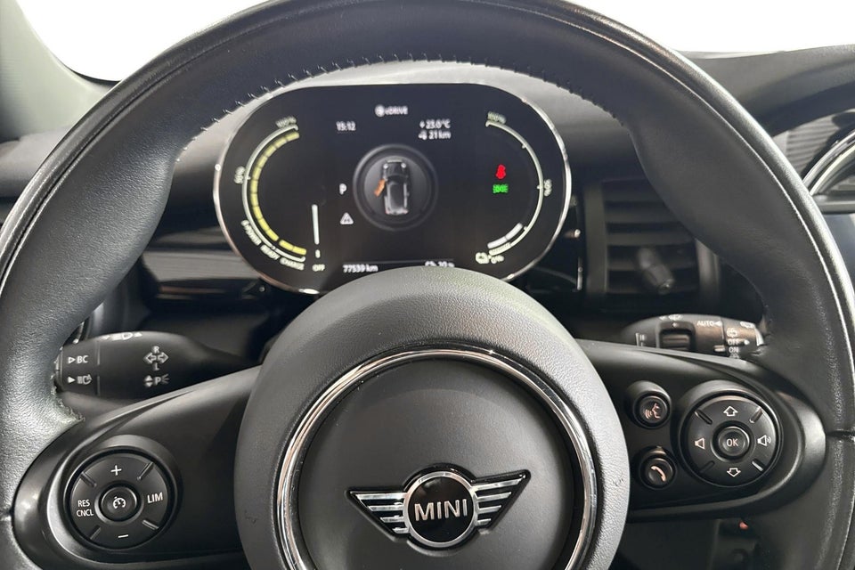 MINI Cooper SE Trim M 3d