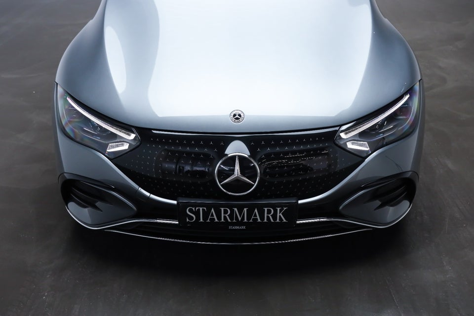 Mercedes EQE350 AMG Line 4d