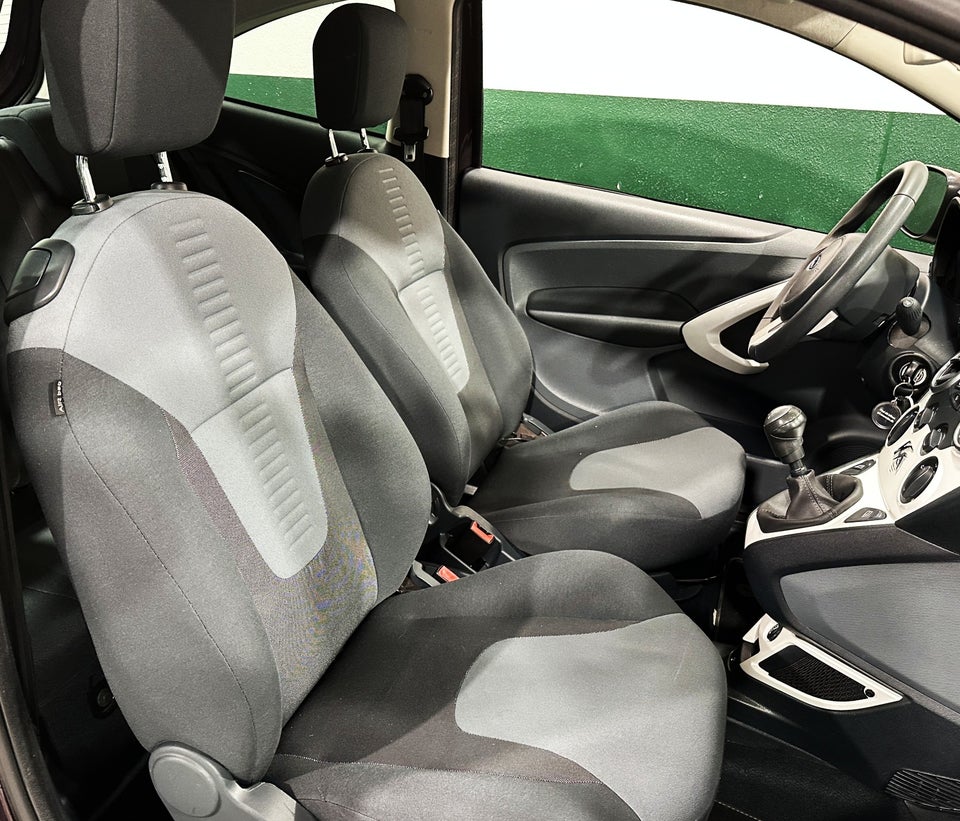 Ford Ka 1,2 Titanium 3d